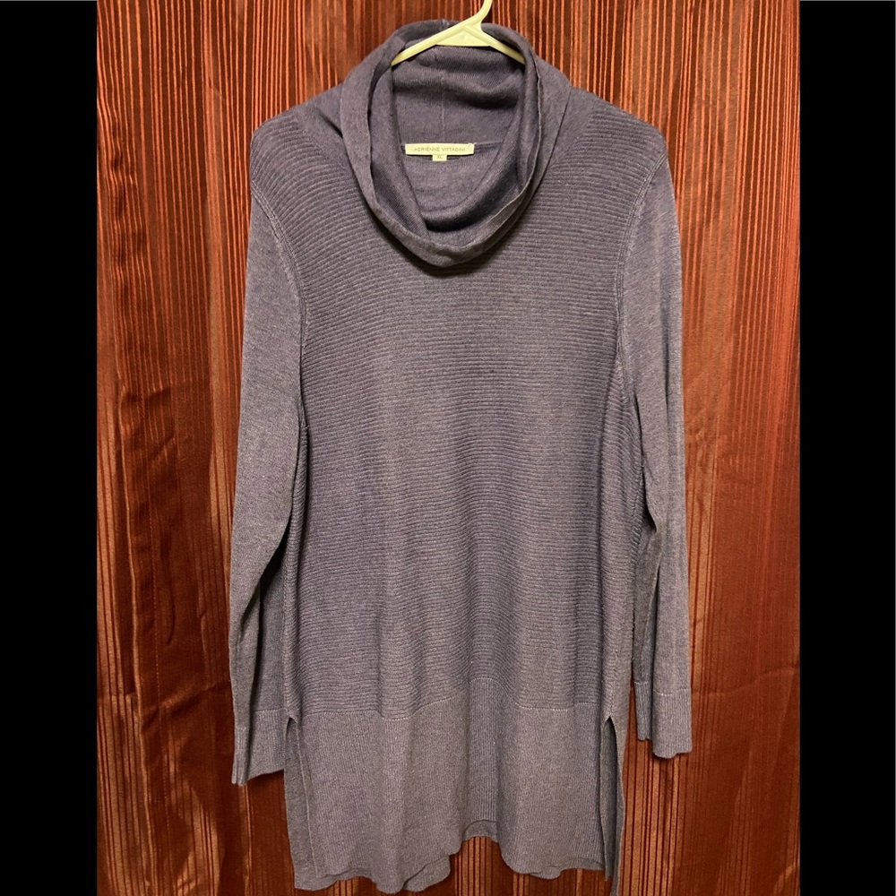 Adrienne vittadini sweater. Ladies size XL